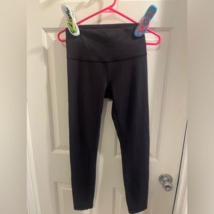 Lululemon Wunder Train Tights Size 6 Black Excellent Condition!